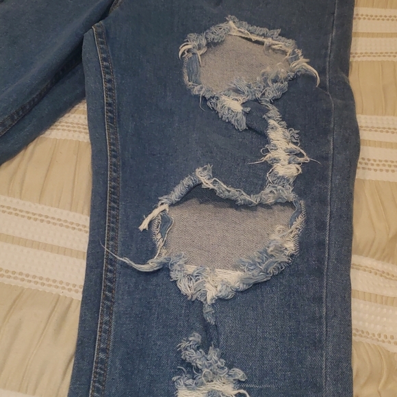 Vibrant boyfriend  Jeans - Picture 5 of 9